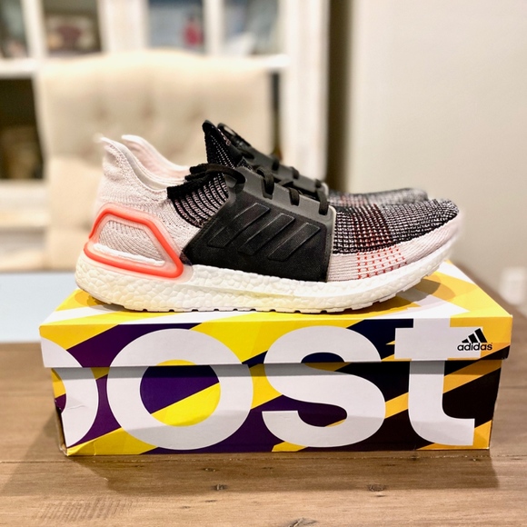 ultraboost 19 black boost
